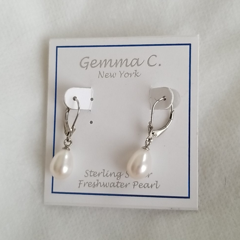 Sterling Silver Freshwater Pearl  Earrings